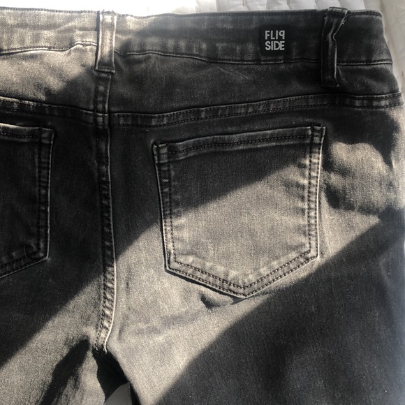Flip Side Reversible Skinny Jeans - Picture 8 of 9